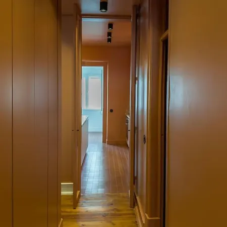 Alvalade 58 - Charming 2 Bedroom With Ac Near The Airport And Center דירה ליסבון