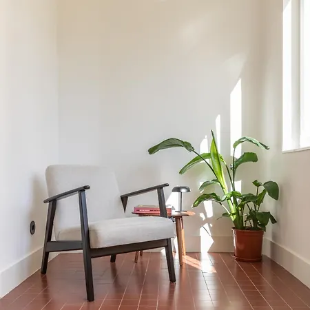 Alvalade 58 - Charming 2 Bedroom With Ac Near The Airport And Center דירה
