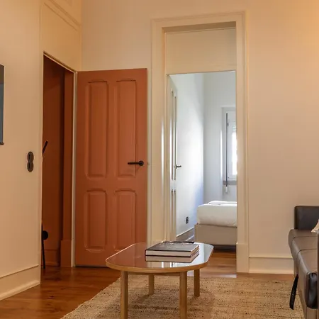Alvalade 58 - Charming 2 Bedroom With Ac Near The Airport And Center Apartmán *