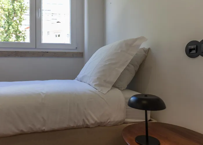 Alvalade 58 - Charming 2 Bedroom With Ac Near The Airport And Center Apartamento