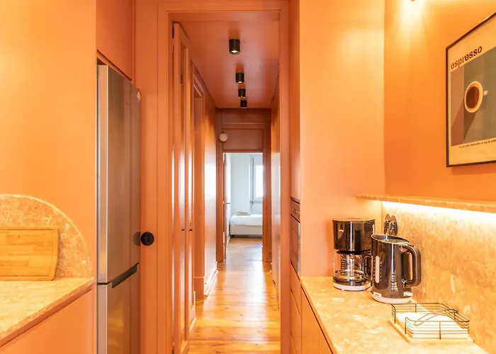 Alvalade 58 - Charming 2 Bedroom With Ac Near The Airport And Center